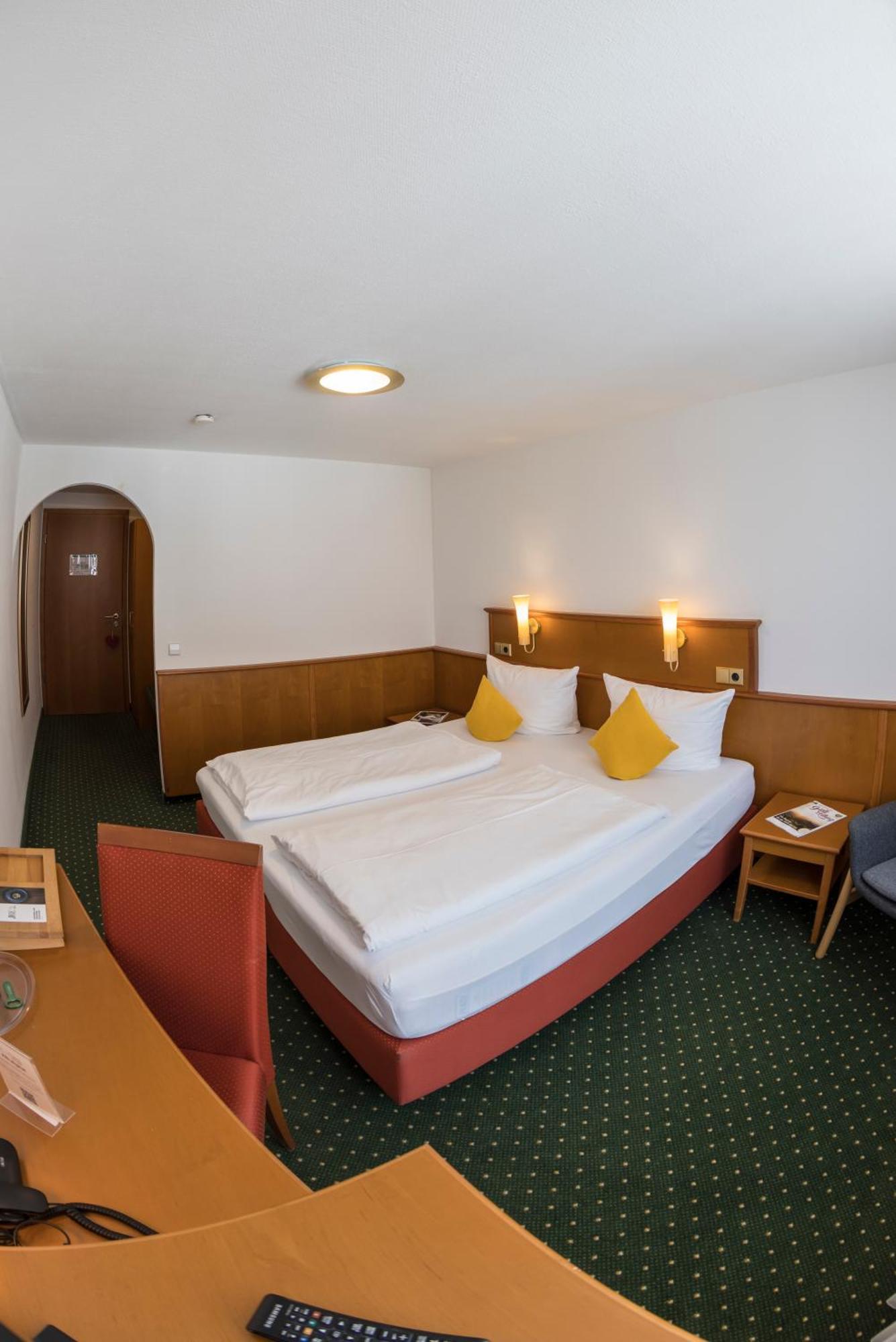 Hotel Widmann'S Loewen à Königsbronn Extérieur photo